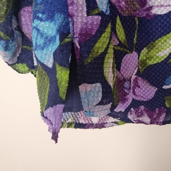 Isaac  Mizrahi Top - Picture 3 of 5